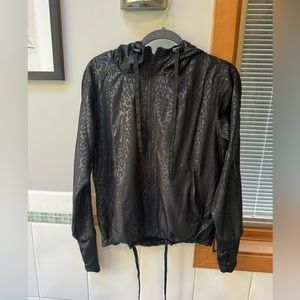 Zyia leopard print wind breaker with thumb holes